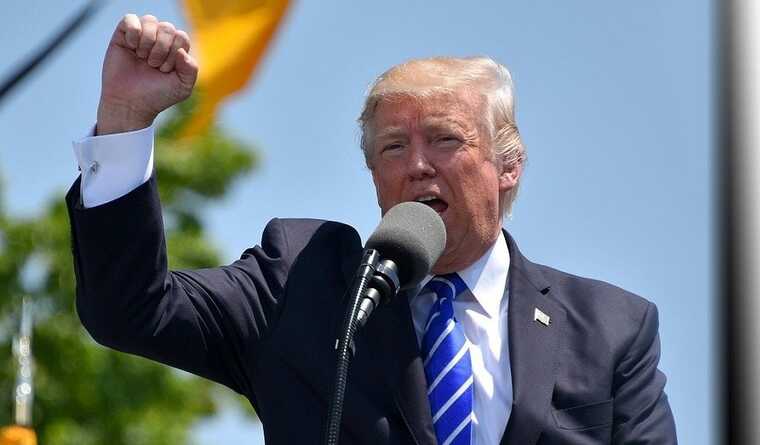 Трамп ответил на критику Байдена, назвав его худшим президентом США