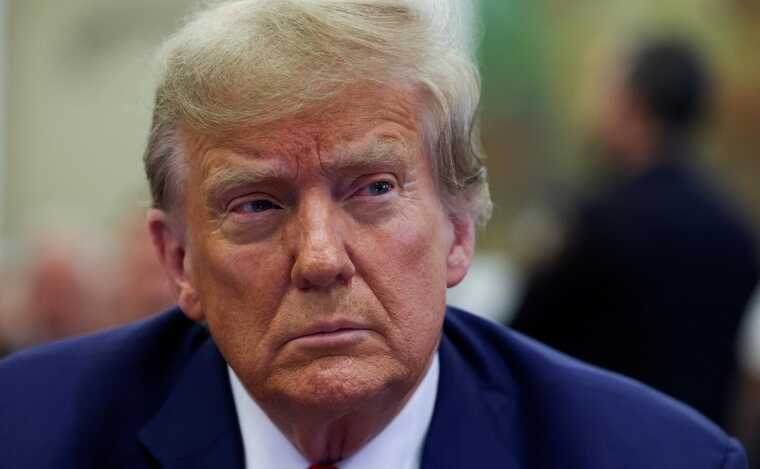 Трамп утверждает, что ведет переговоры с Китаем о завершении торговой войны