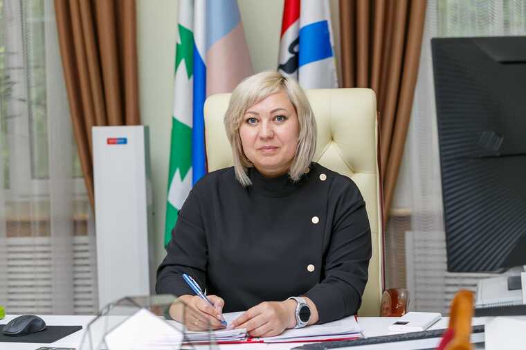 Экс-главе Сузунского района Лилии Некрасовой грозит пять лет колонии за мошенничество