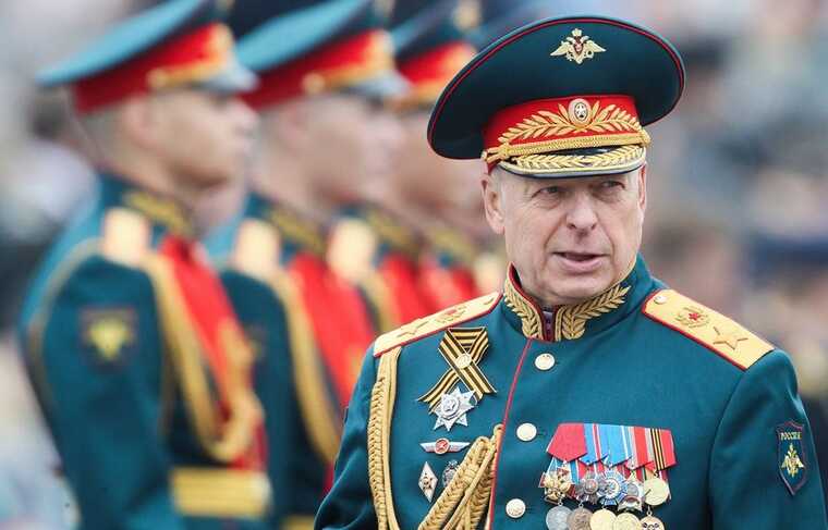 Путин сменил главкома Сухопутных войск: Салюков уходит в Совбез, Суровикин — возможный преемник