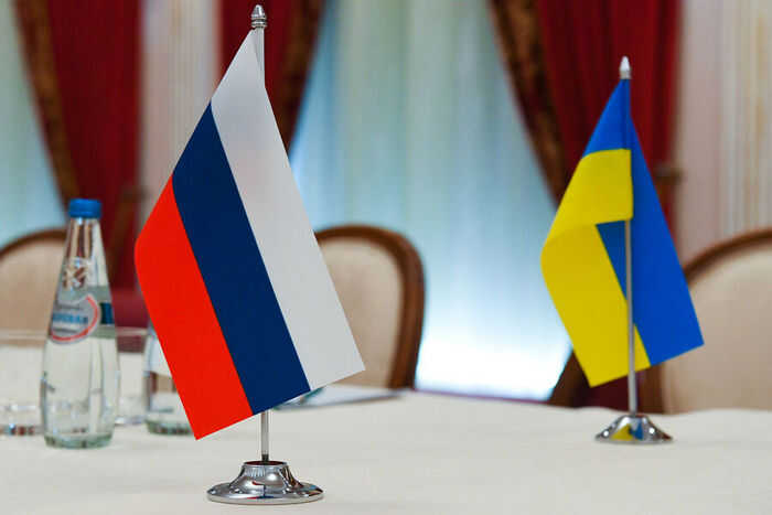 Двусторонние переговоры РФ и Украины начнутся «с минуты на минуту» без посредников