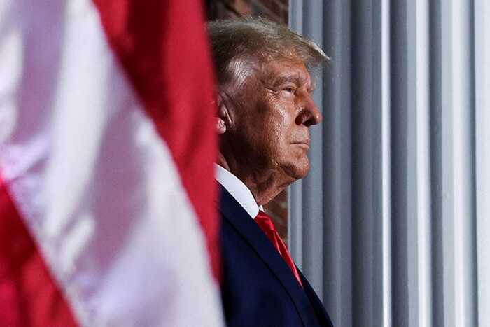 Трамп неожиданно отказался от новых санкций против России после разговора с европейскими лидерами