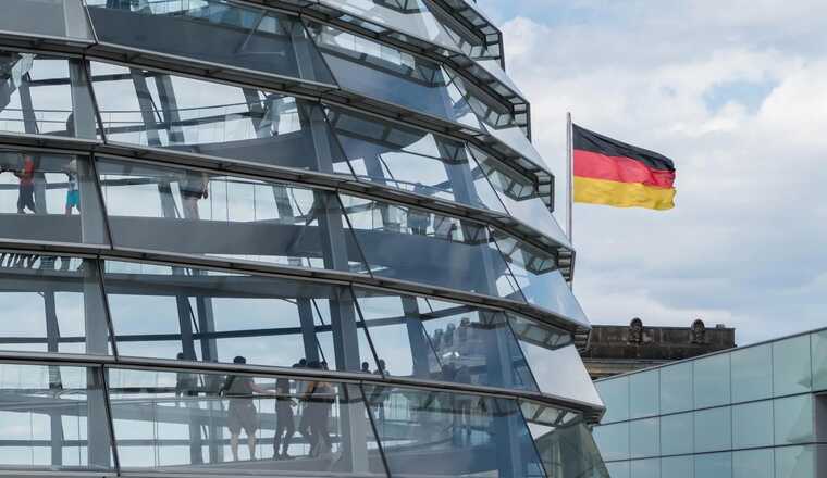 Германия может потерять около 200 миллиардов евро из-за импортных пошлин США