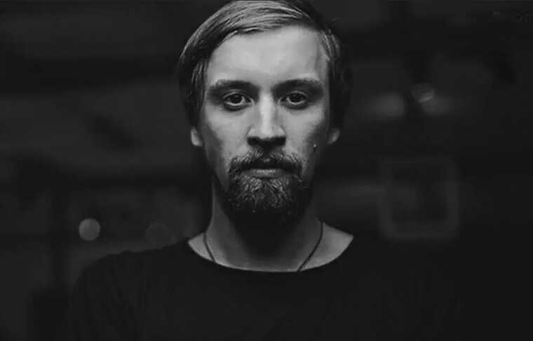 Подозреваемый в атаке дронов на аэродромы Артем Тимофеев покинул РФ до инцидента
