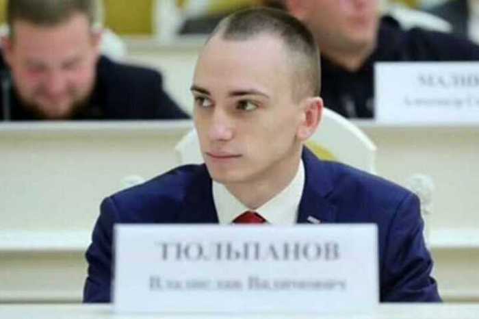 В Петербурге водитель депутата Владислава Тюльпанова проколол колёса девушке после конфликта на дороге
