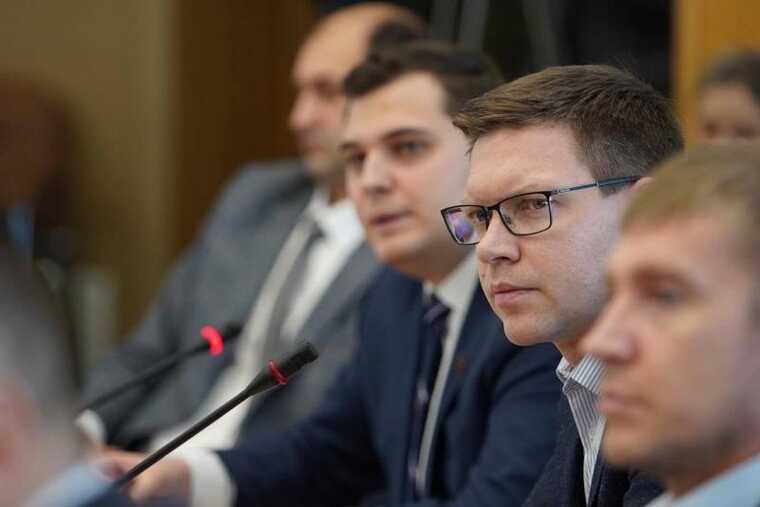 В ЛДПР Красноярского края разгорается борьба за вакантный мандат депутата Александра Глискова