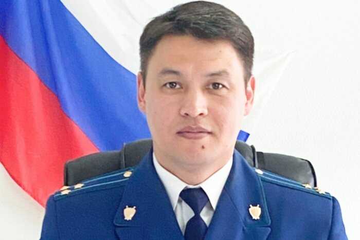 Прокурор из Челябинской области отправлен в СИЗО по обвинению в обещании «решить» дело с хищением федеральных средств