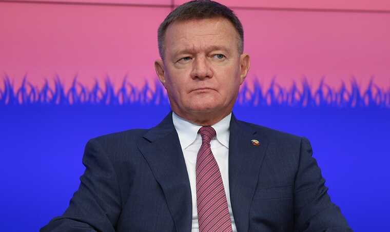 Роман Старовойт подозревается в хищении 15 миллиардов рублей через фортификационные контракты