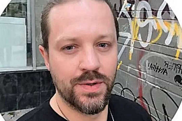 Фронтмен Арсений Бородин сообщил о вооружённом налёте на репетицию Black Sonic Pearls