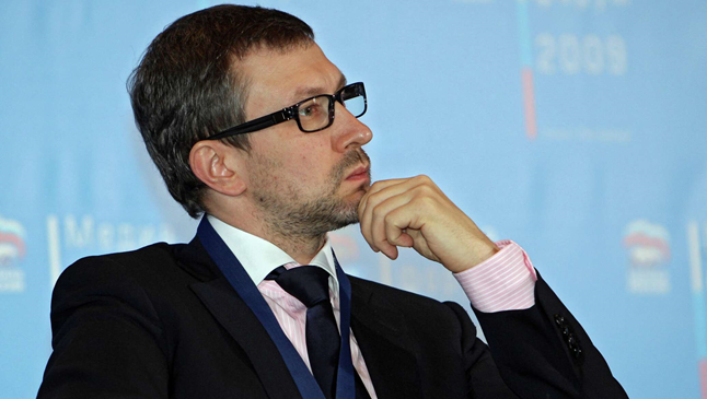 Стол о трех политологах, или Стол о трех политологах, или qthiqrziqkqikqvls